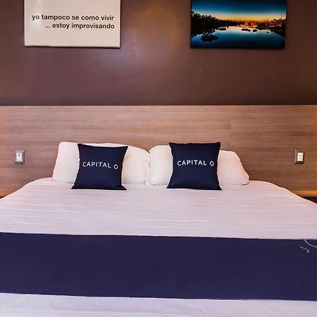 Collection O Hotel Mango,Six Flags Hurricane Harbor โออาเตเปก ภายนอก รูปภาพ