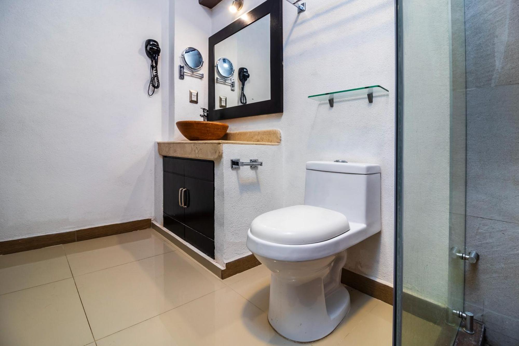 Collection O Hotel Mango,Six Flags Hurricane Harbor โออาเตเปก ภายนอก รูปภาพ