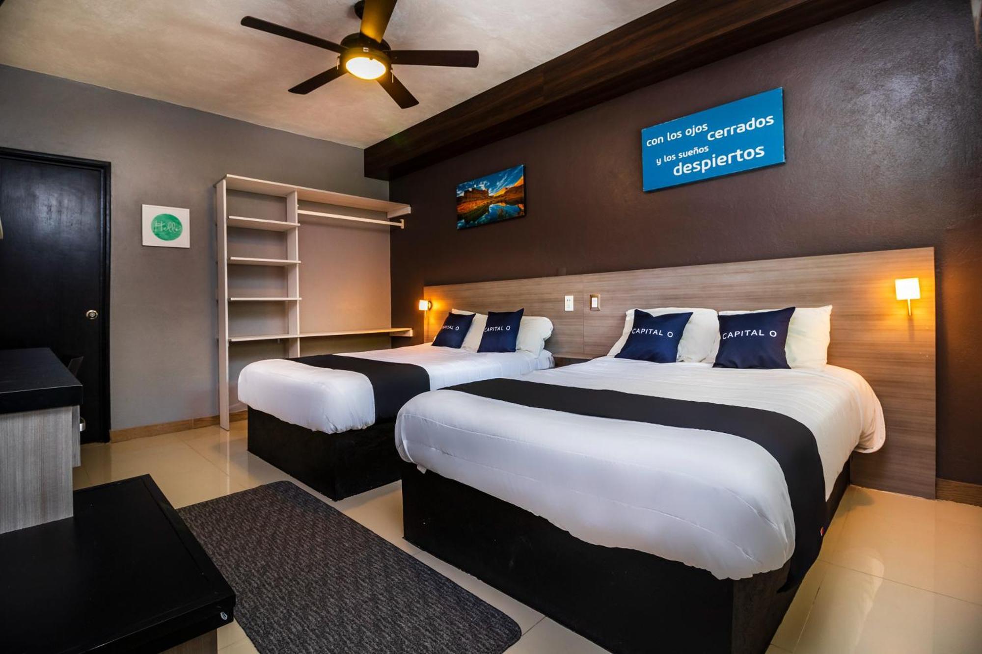 Collection O Hotel Mango,Six Flags Hurricane Harbor โออาเตเปก ภายนอก รูปภาพ